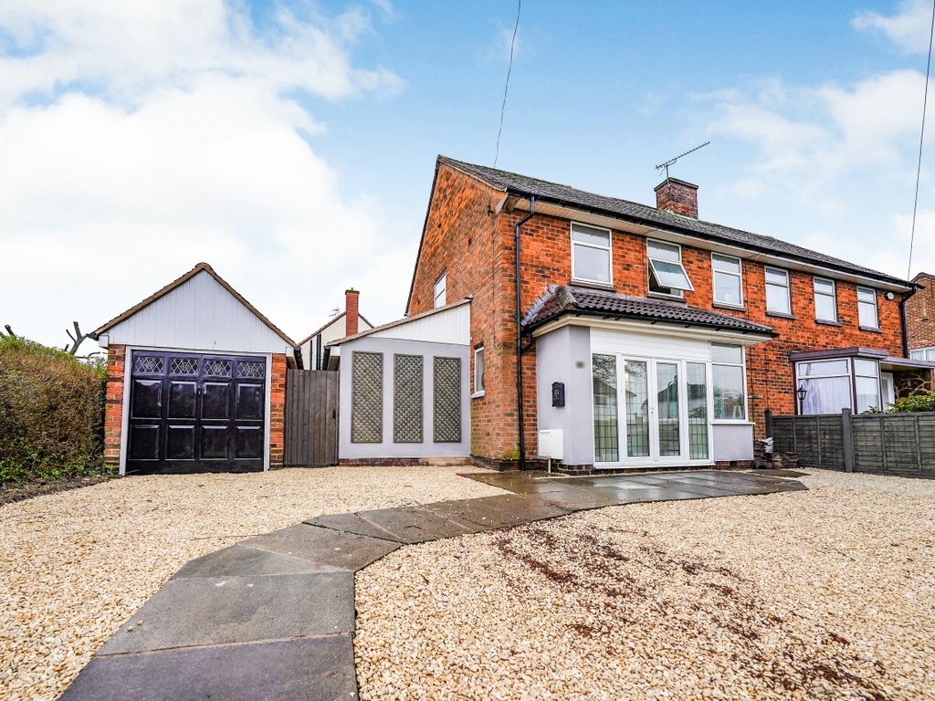 3 bed semidetached house for sale in Unity Road, Glenfield, Leicester