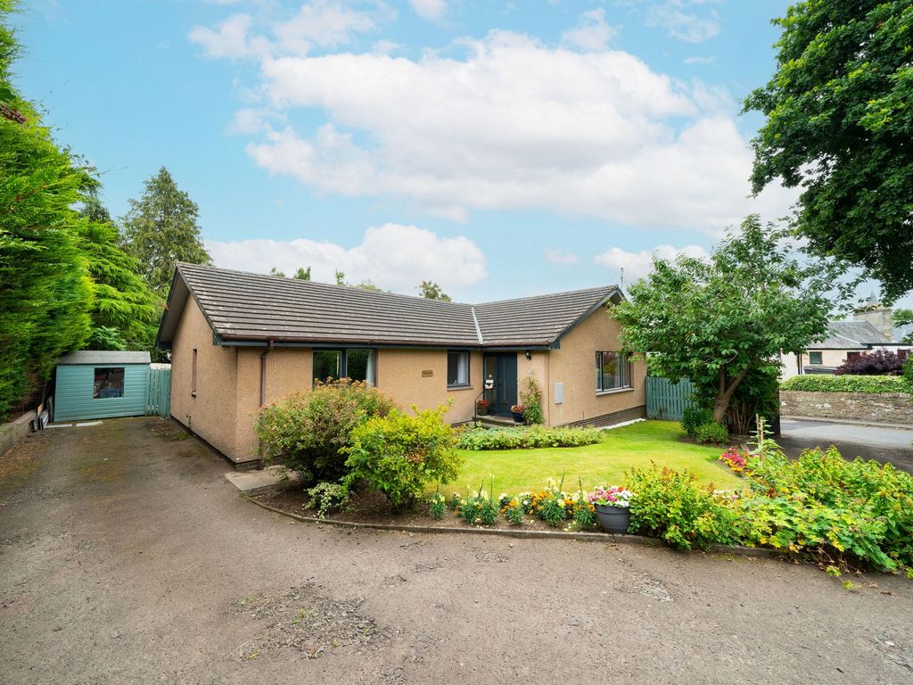 4 bed detached house for sale in Castlebank Road, Cupar KY15 Zoopla