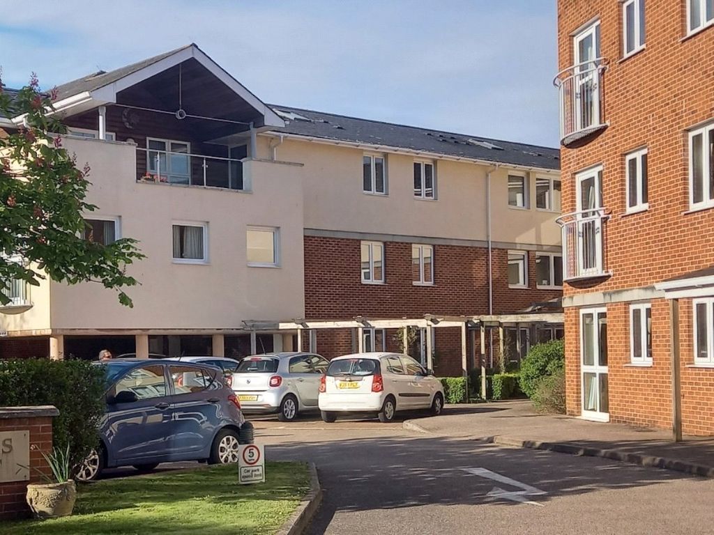 1 bed flat for sale in Fisher Street, Paignton, Devon TQ4, £115,000