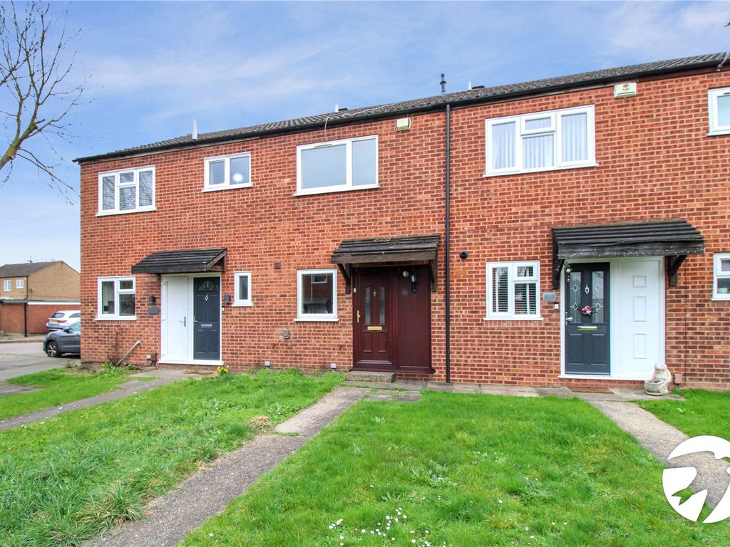 2 bed terraced house to rent in Ruffets Wood, Gravesend, Kent DA12, £