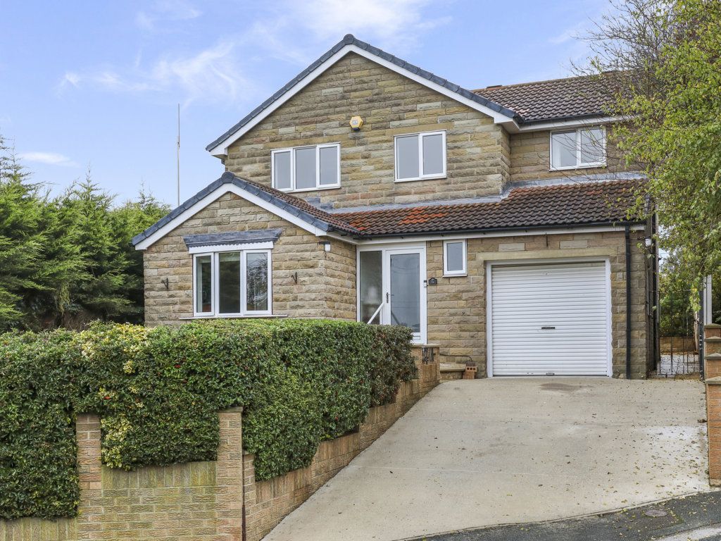 3 bed detached house for sale in Lindale Grove, Wakefield WF2, £250,000