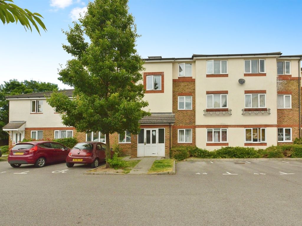 2 bed flat for sale in Akerlea Close, Netherfield, Milton Keynes MK6, £