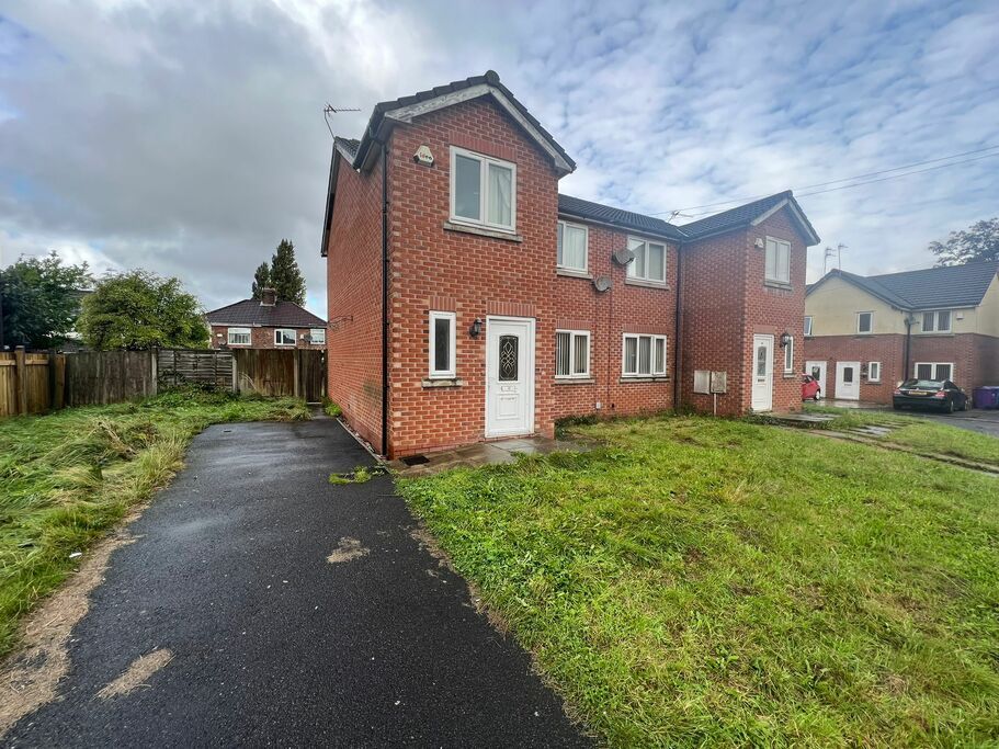 3 bed semidetached house for sale in Carr Close, Liverpool L11, £120,000 Zoopla
