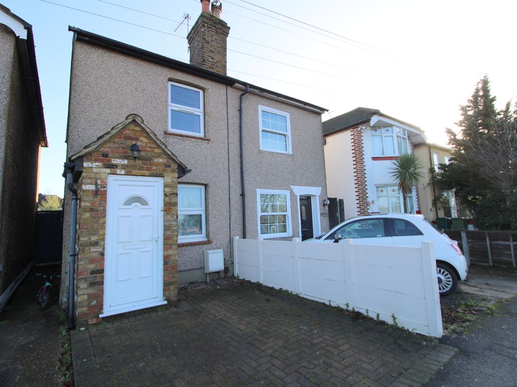 2 bed semidetached house for sale in Woodthorpe Road, Ashford TW15 Zoopla