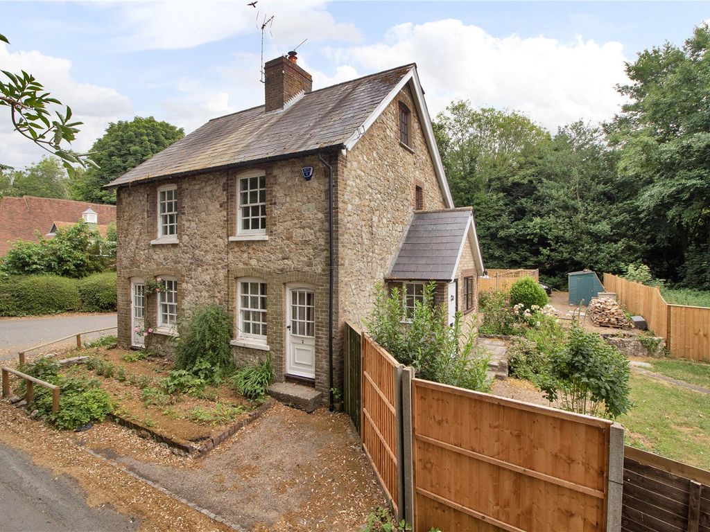 3 bed semidetached house to rent in Wierton Corner Cottages, Wierton