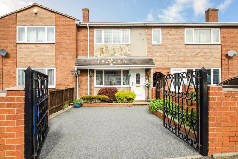 2 bed terraced house for sale in Newgate Street, Chasetown, Burntwood