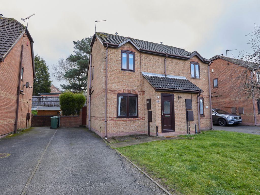 2 bed semidetached house to rent in Raven Close, Riddings, Alfreton