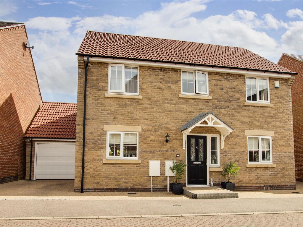 4 bed linkdetached house for sale in Dawlish Close, Mapperley, Nottinghamshire NG3 Zoopla
