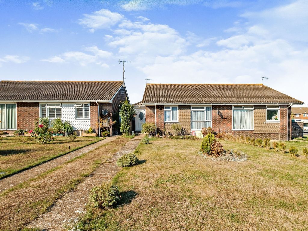 2 bed semidetached bungalow for sale in Test Road, Sompting, Lancing