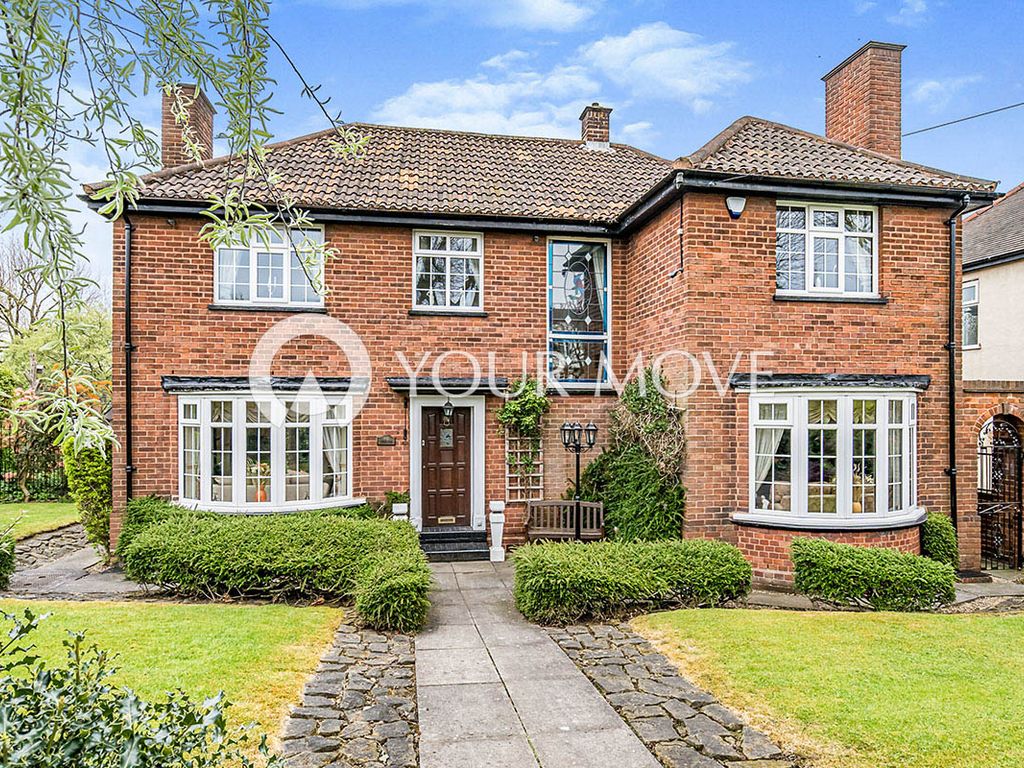 5 bed detached house for sale in The Broadway, Dudley, West Midlands
