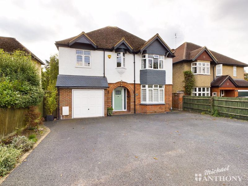 6 bed detached house for sale in Tring Road, Aylesbury HP20 Zoopla