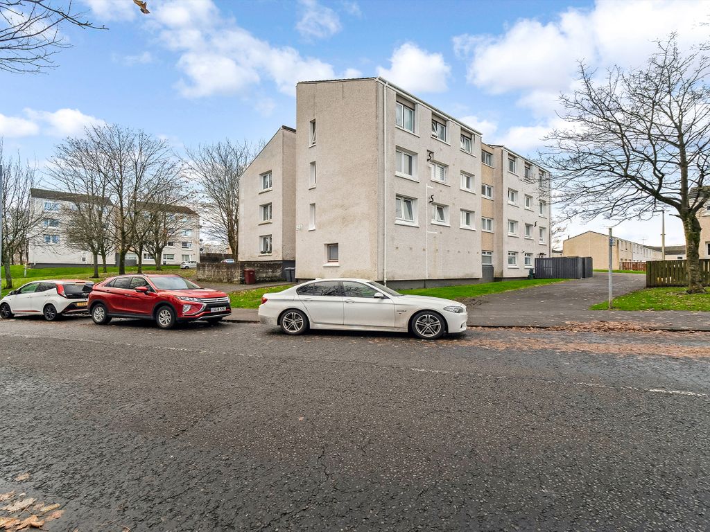 2 bed flat for sale in Mill Road, Glasgow G72, £64,000 Zoopla
