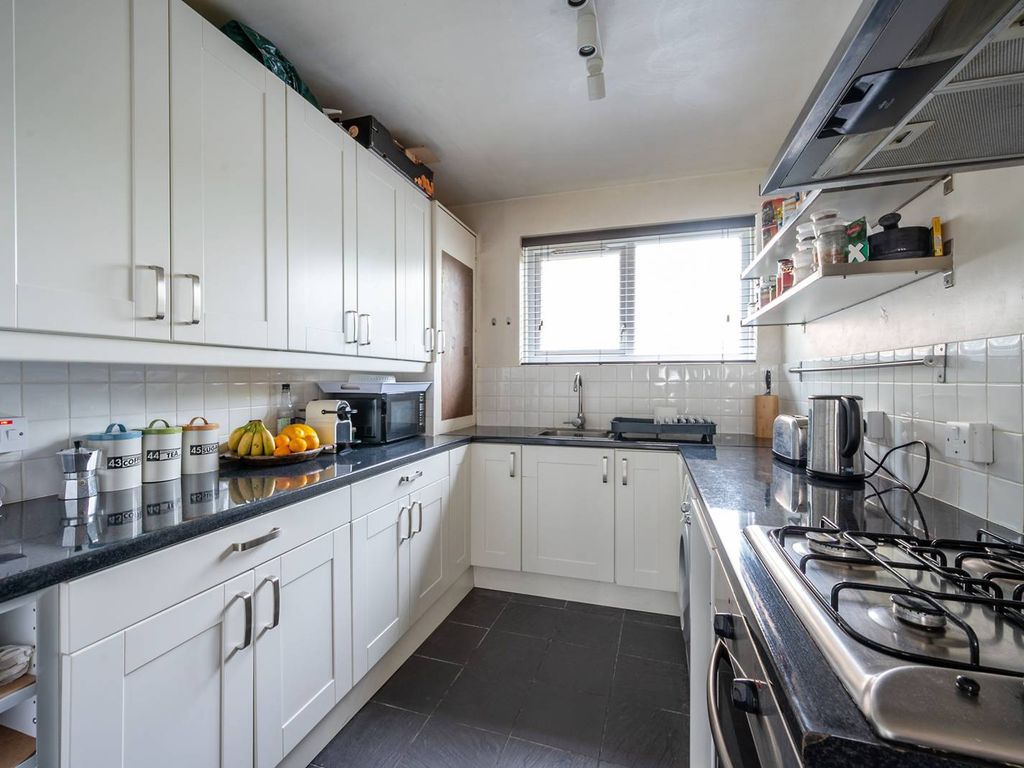 Urmston Drive, Putney, London SW19