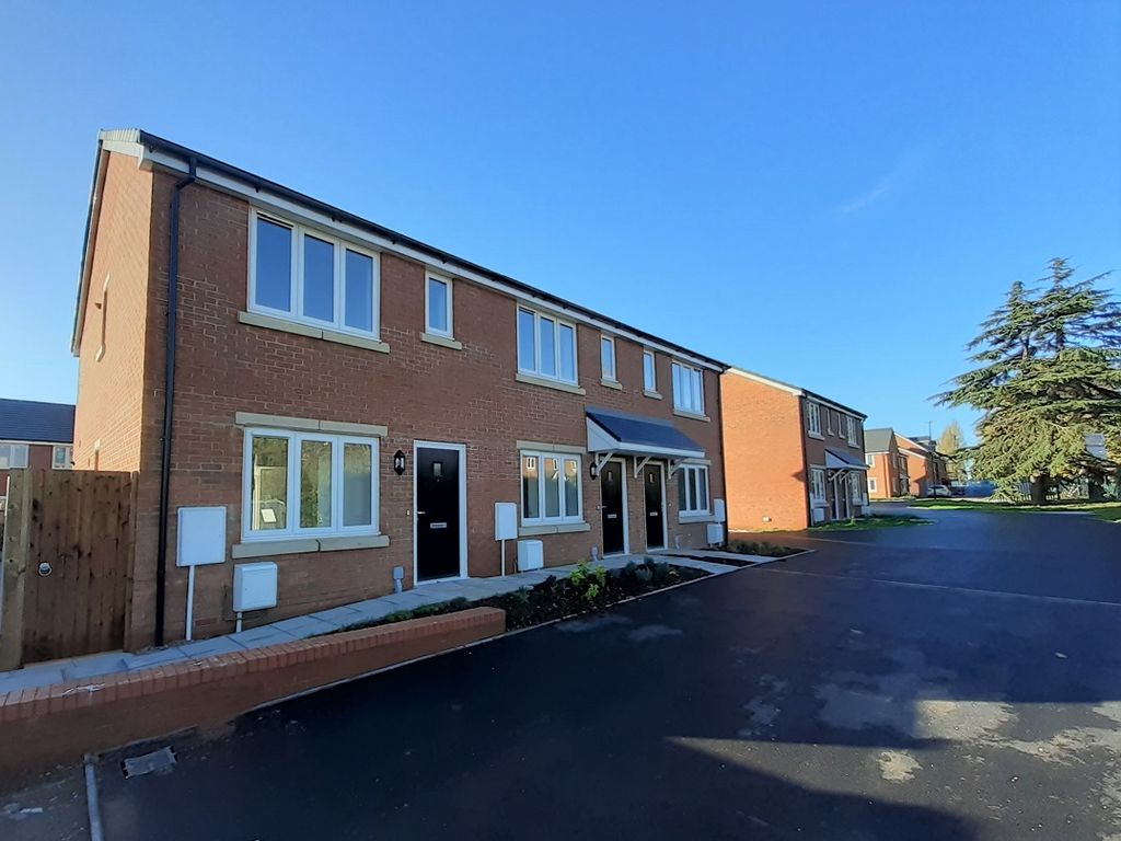 New home, 2 bed terraced house for sale in Road, Keresley End