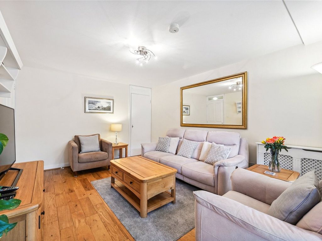 2 bed for sale in Tachbrook Street, Pimlico, London SW1V, £