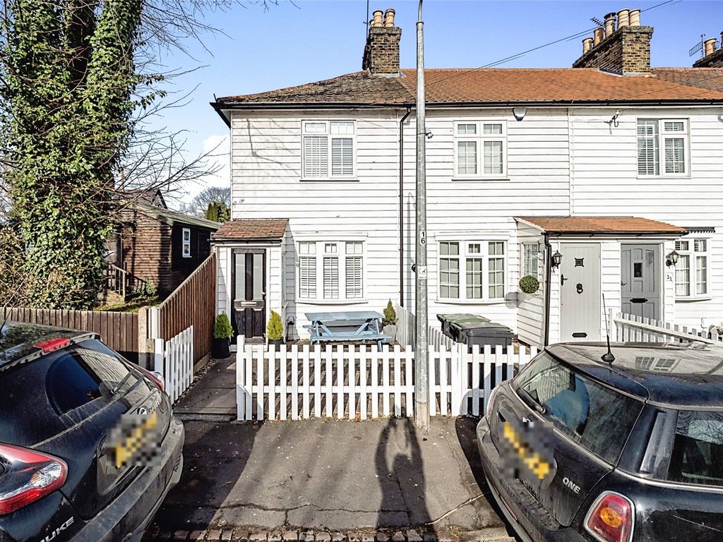 2 bed end terrace house for sale in Lambourne Road, Chigwell, Essex IG7