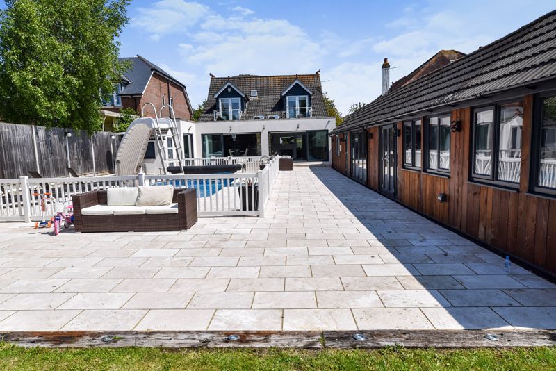 4 bed detached house for sale in Drayton Lane, Drayton, Portsmouth PO6