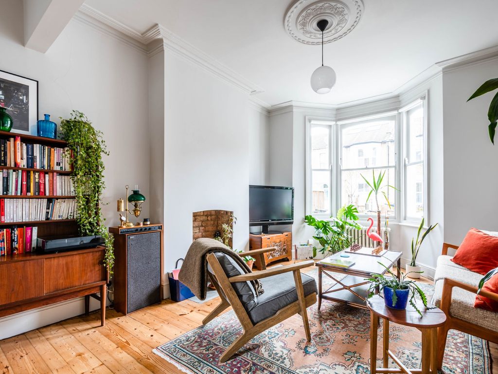 5 bed terraced house for sale in Roding Road, London E5 Zoopla