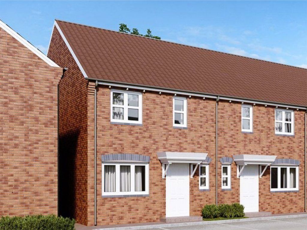 3 bed town house for sale in Stanier Drive, Hartshorne, Swadlincote