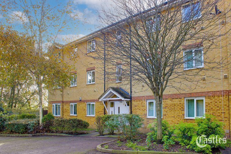 Davey Close London N13  