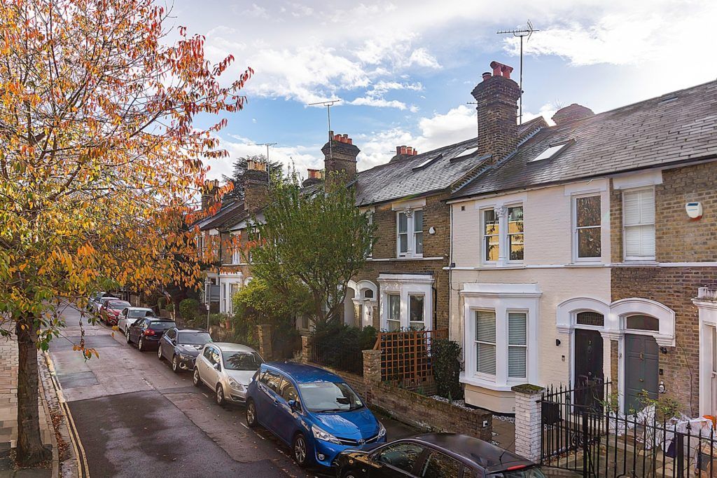 4 bed terraced house for sale in Halford Road, Richmond Hill TW10 Zoopla