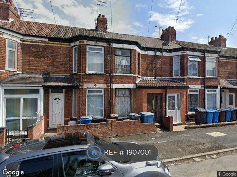 2 bed terraced house to rent in Hereford Street, Hull HU4, £575 pcm Zoopla