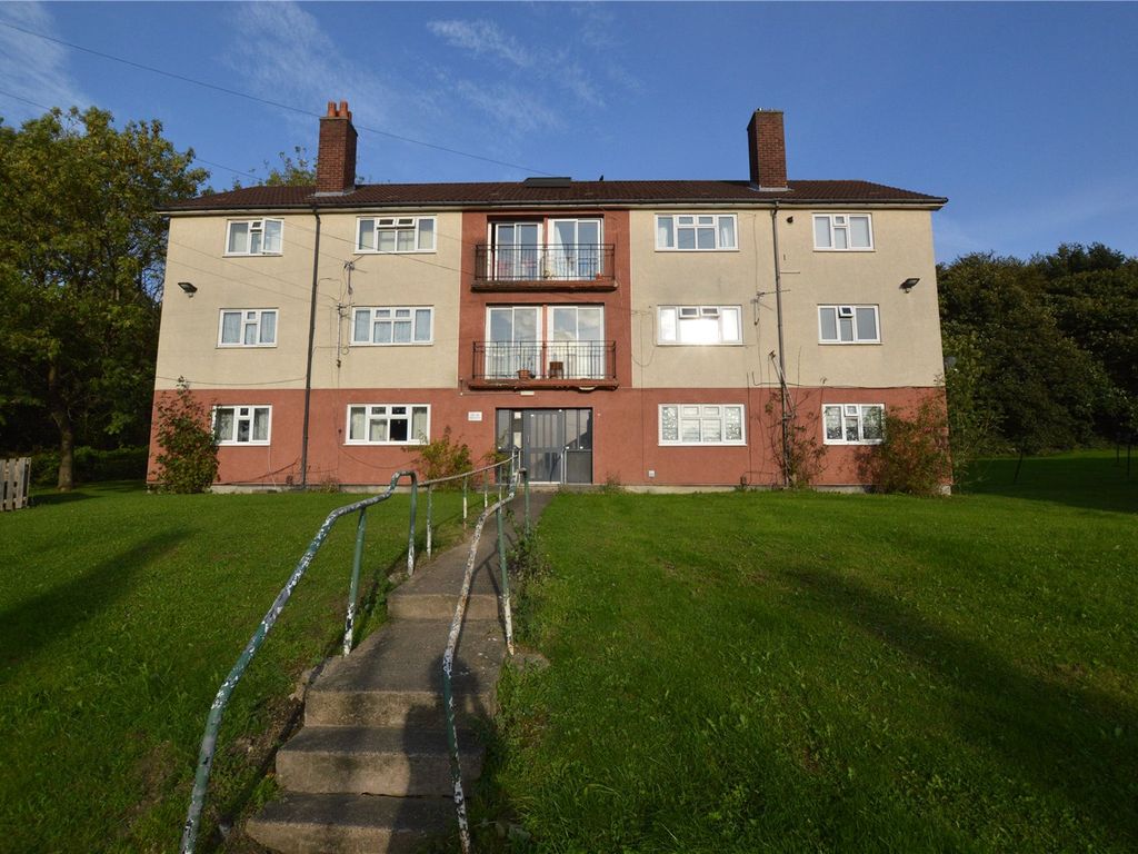 2 bed flat for sale in Kepstorn Close, Leeds, West Yorkshire LS5, £