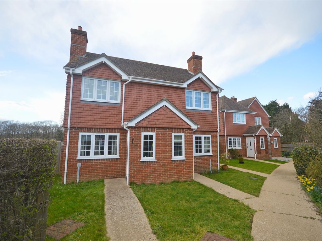 2 bed semidetached house to rent in 1 Fern Cottages, Ingfield Manor