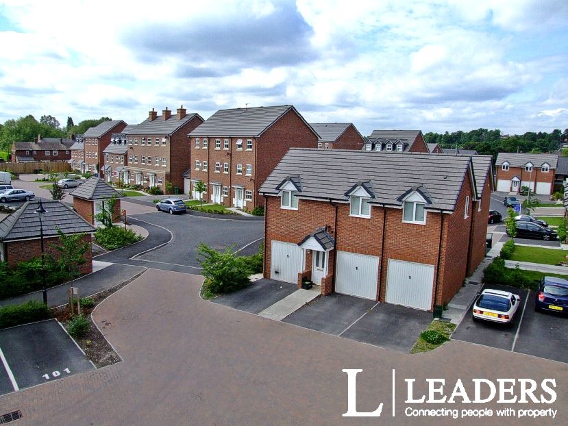 2 bed flat to rent in Drillfield Road, Northwich CW9, £750 pcm Zoopla