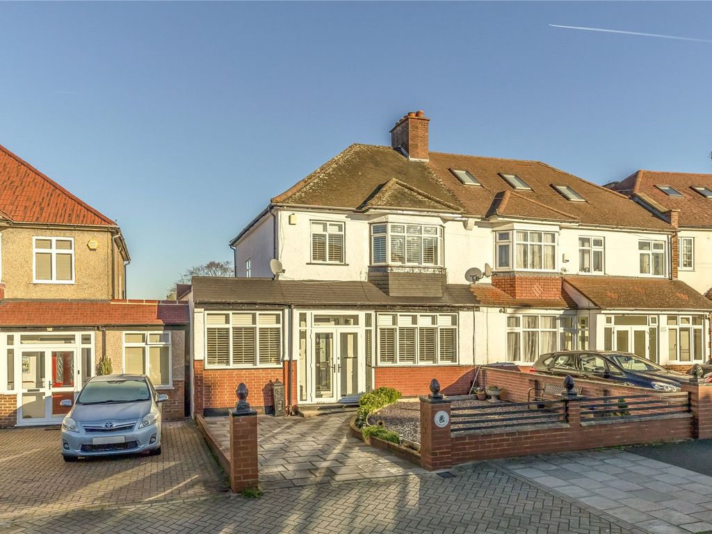 4 bed semidetached house for sale in Woodyates Road, Lee SE12, £