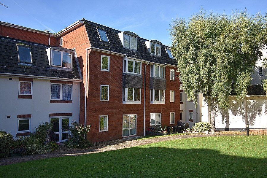 1 bed property for sale in Bartholomew Street West, Exeter EX4, £69,000