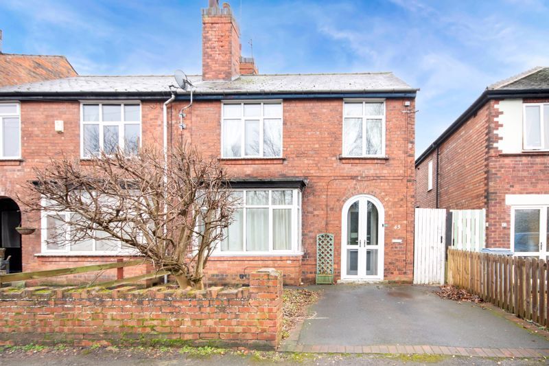 3 bed semidetached house for sale in West Carr Road, Retford DN22, £