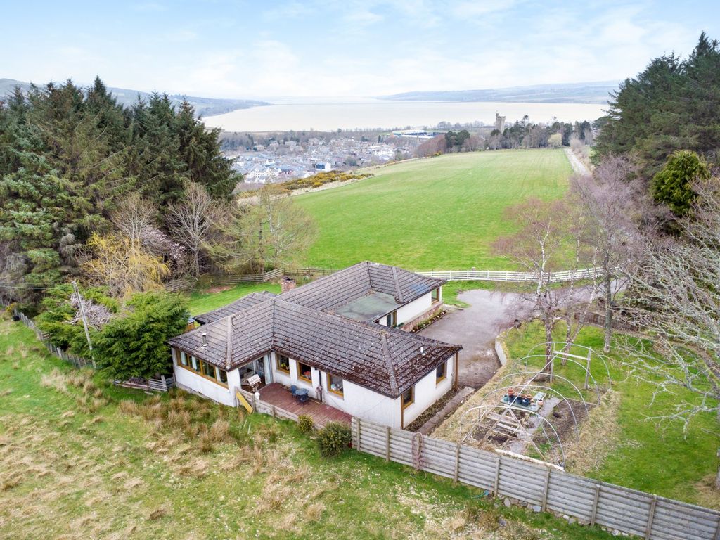 4 bed detached house for sale in Cluny Hill, Dingwall, RossShire IV15
