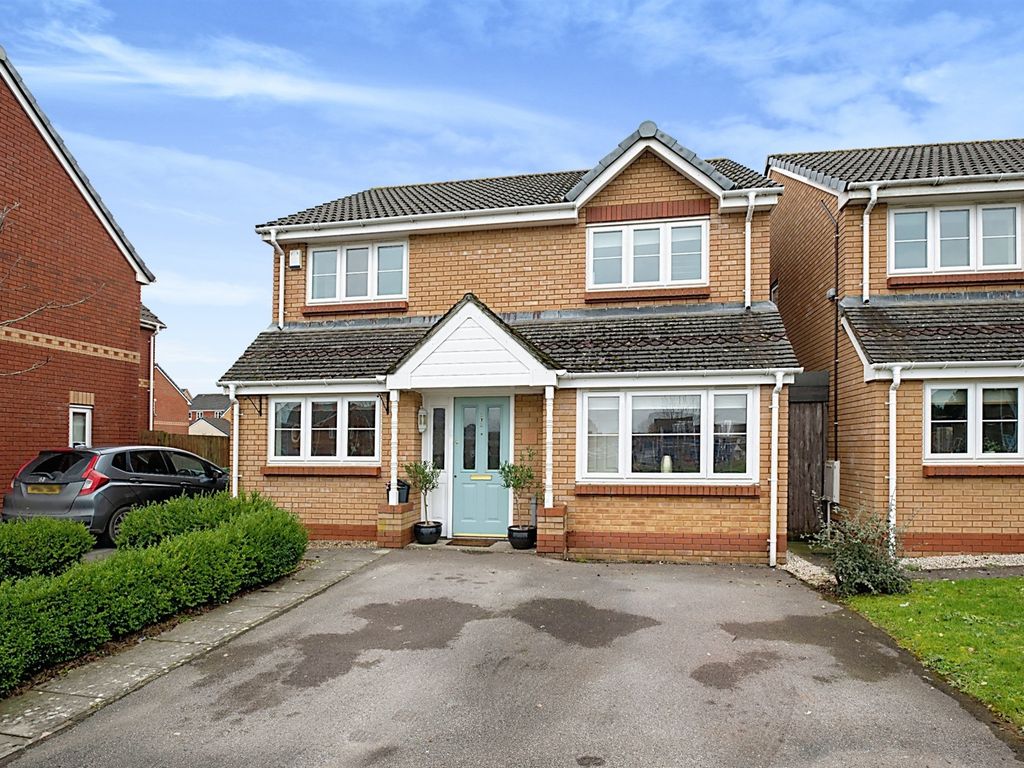 4 bed detached house for sale in Wyncliffe Gardens, Pentwyn, Cardiff