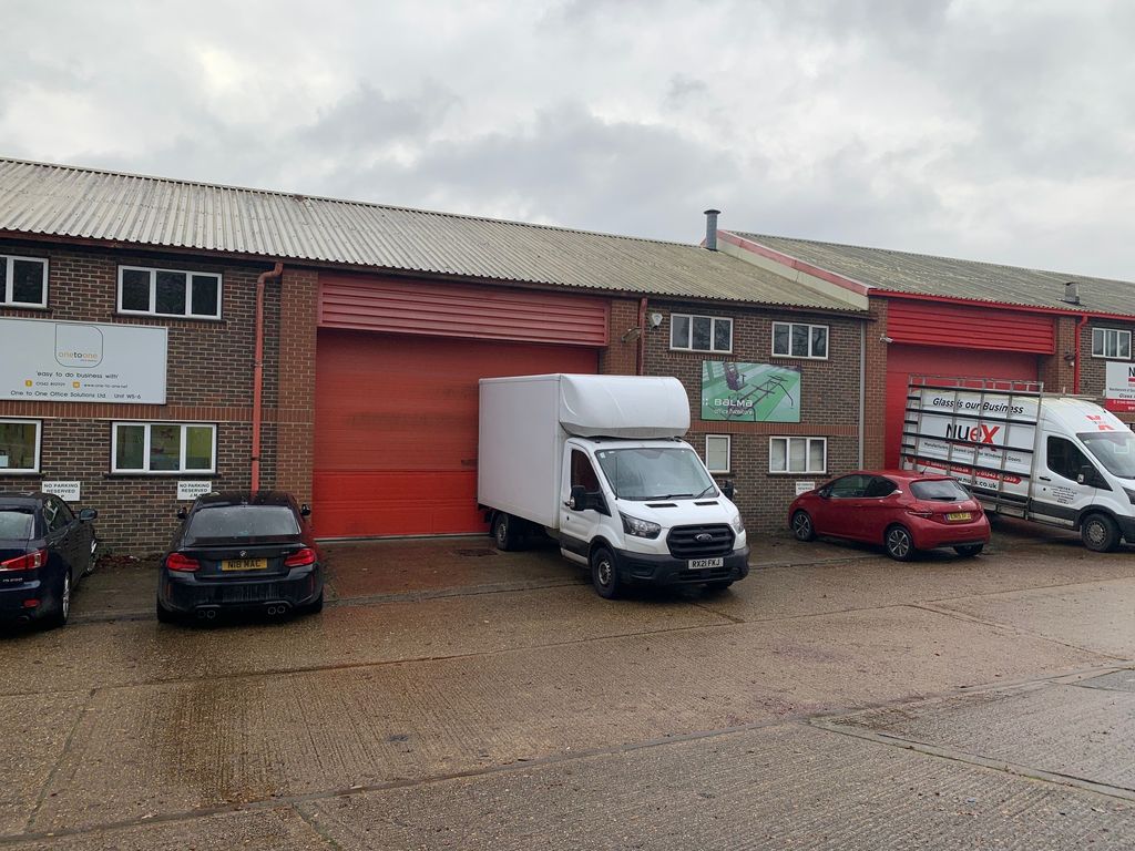 Industrial to let in Unit Lambs Business Park, Terracotta Road, South