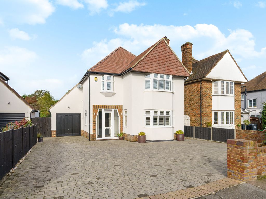 4 bed detached house for sale in Addington Road, West Wickham BR4, £