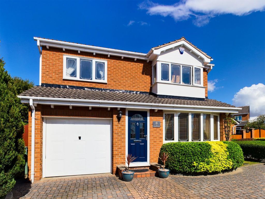 4 bed detached house for sale in Headland Road, Brimington