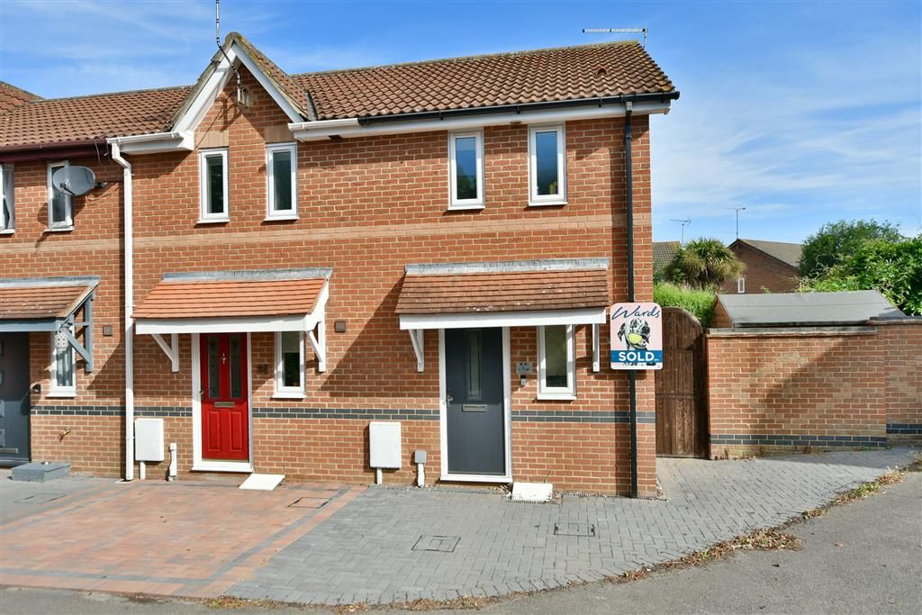1 bed end terrace house for sale in Ten Acre Way, Rainham, Gillingham