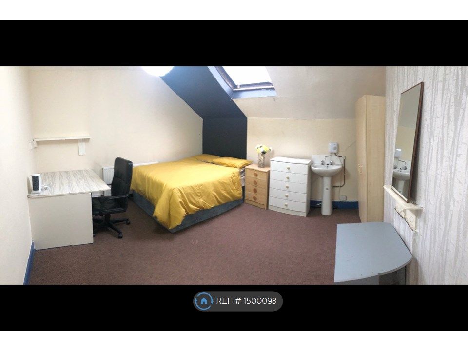 Room to rent in Beeston Road, Nottingham NG7 Zoopla