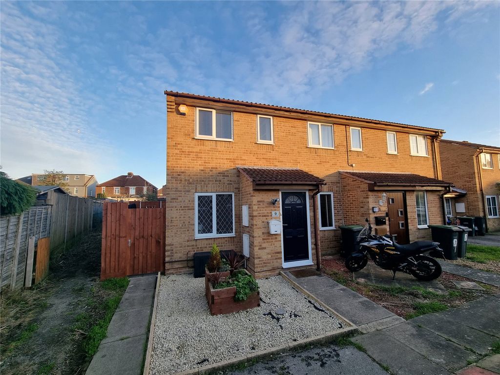 2 bed end terrace house for sale in Foxlea Gardens, Hardway, Gosport, Hampshire PO12 Zoopla