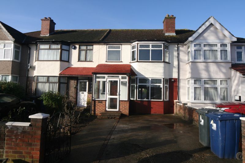 3 bed terraced house to rent in Upper Town Road, Greenford UB6, £2,200 pcm Zoopla