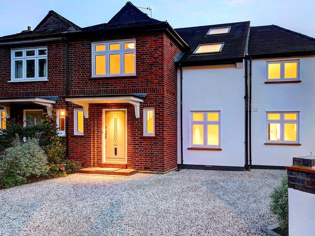 5 bed semidetached house for sale in Burtons Road, Hampton Hill