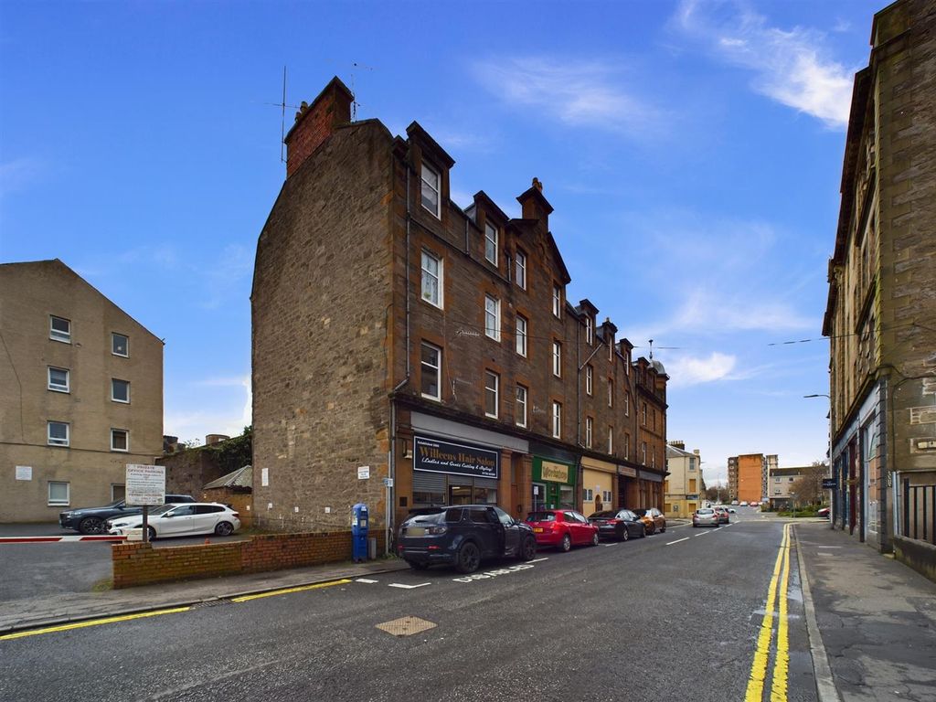 2 bed property for sale in Flat 15, 36 Methven Buildings, New Row