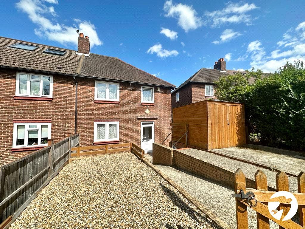 3 bed semidetached house for sale in Riddons Road, Grove Park, London