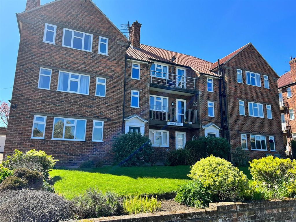 2 bed shared for sale in Weydale Avenue, Scarborough YO12