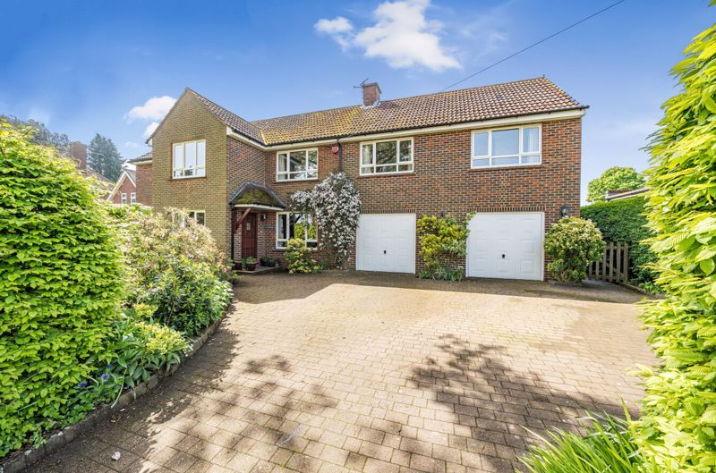 6 bed detached house for sale in Hawksdown, Walmer, Deal CT14, £915,000