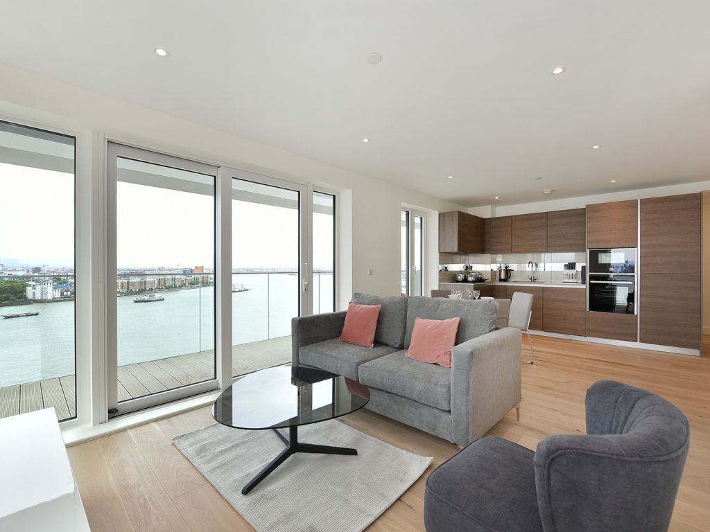 2 bed flat to rent in Deveraux House, Duke Of Wellington Avenue, Woolwich, London SE18 Zoopla