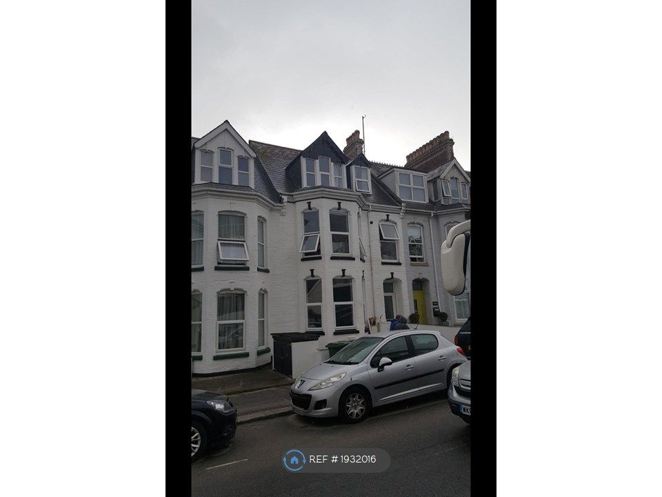 Room to rent in Edgcumbe Avenue, Newquay TR7, £650 pcm Zoopla