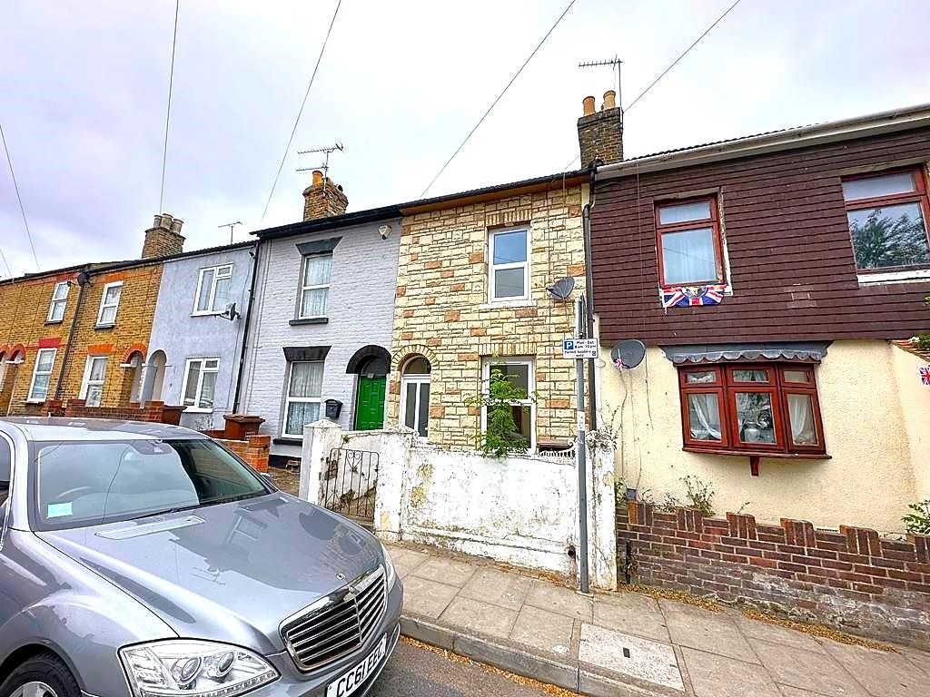 2 bed terraced house for sale in Gardiner Street, Gillingham ME7, £