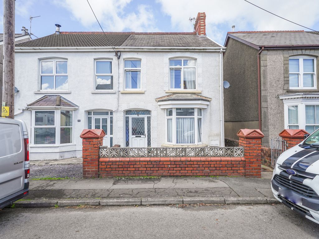 3 bed semidetached house for sale in Borough Road, Loughor, Swansea